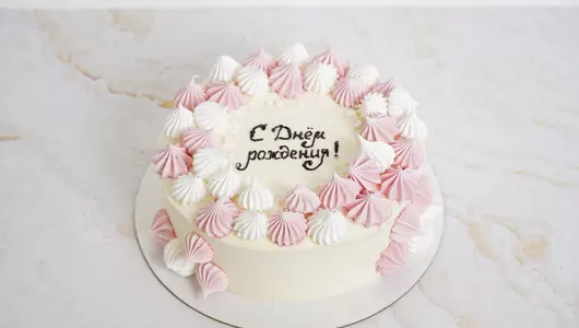 Торт «Воздушные барашки» в розовом